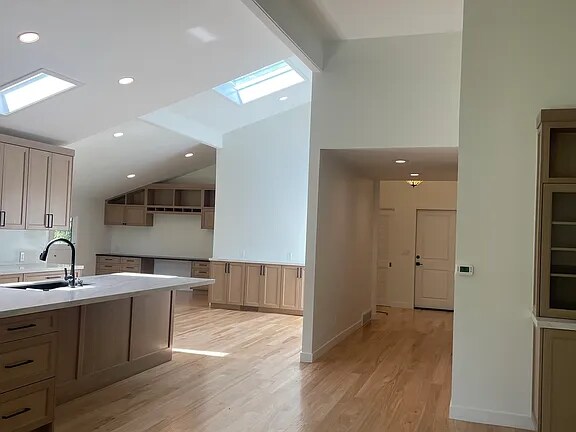 Foto principal - 1805 E Rockwood Blvd
