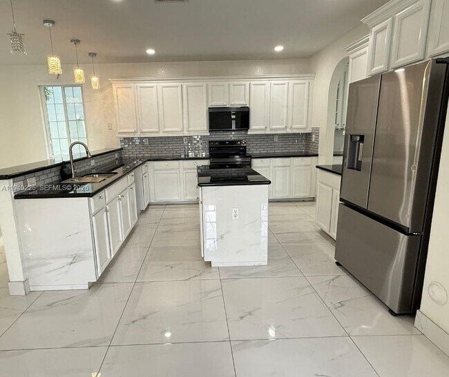 Foto del edificio - 27037 SW 142nd Ave