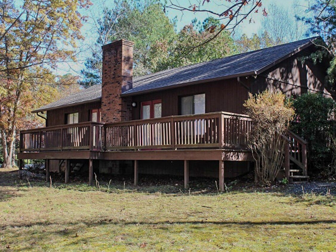 Primary Photo - Lake Monticello 3bed/2Bath Rental