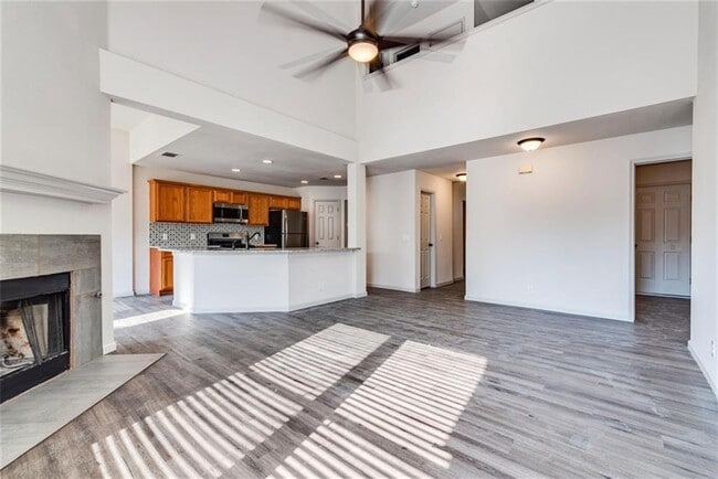 Building Photo - 150 Bailey Loop