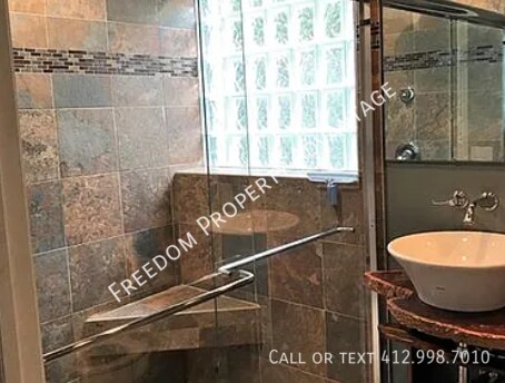 Foto del edificio - 167 Profio Rd