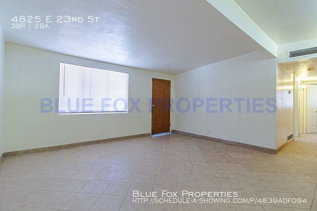 Foto del edificio - 3 bedroom home in Mayfair neighborhood!