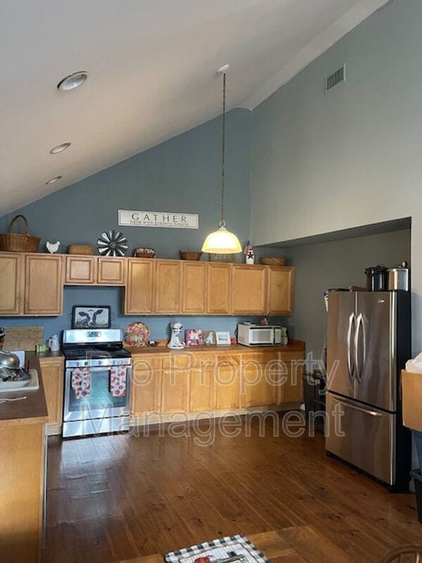 Foto del edificio - 500 Nonnewaug Rd