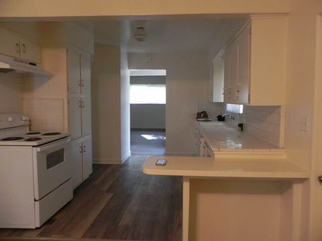 Foto del edificio - 4943 E Floradora Ave