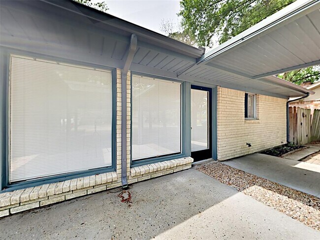 Foto del edificio - 23123 Earlmist Dr