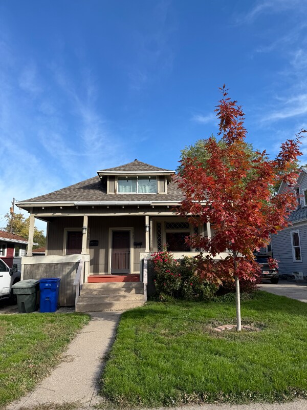 Foto principal - 528 29th St