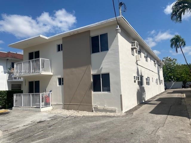 Foto principal - 1327 SW 3rd St