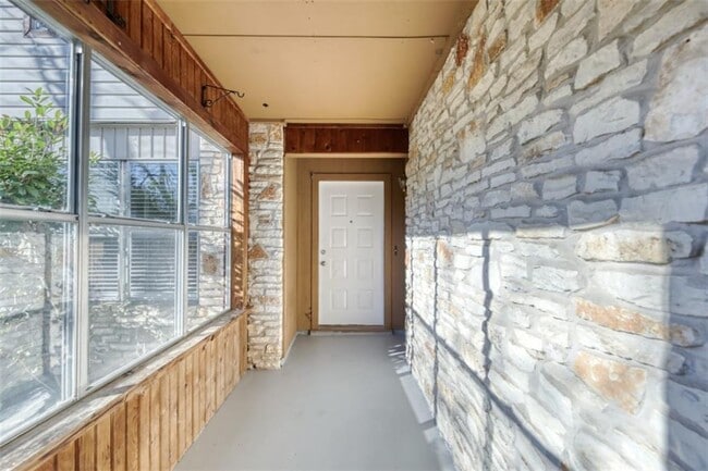 Building Photo - 11310 Powder Mill Trail