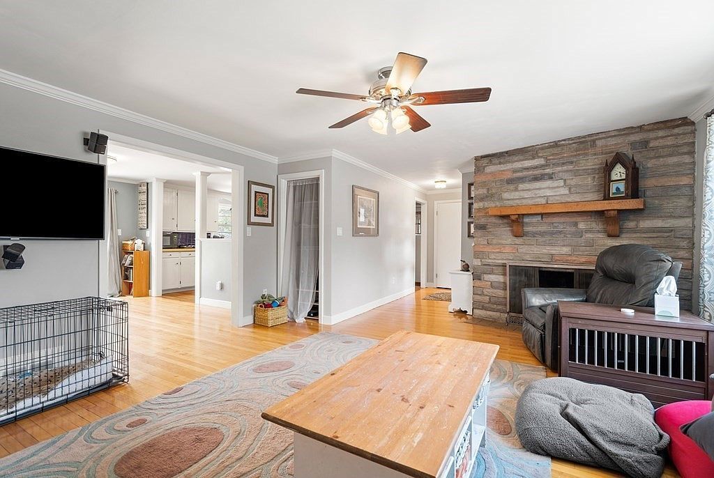 45 Cedar Cliff Rd, Braintree, MA 02184 Townhome Rentals in Braintree