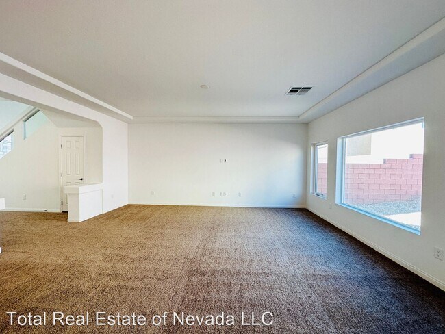 Foto del edificio - 4 br, 3 bath House - 7751 Bellenden St,