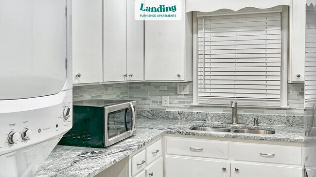 Foto del edificio - 3110 Merrill Ct