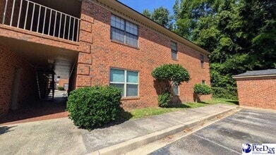 Building Photo - 2013 2nd Loop Rd