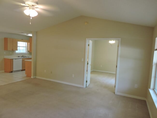 Building Photo - 6247 Winstead Rd