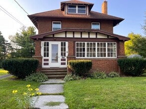 Building Photo - 331 Cleveland Ave