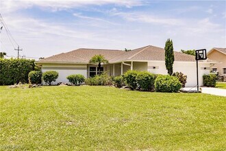 Building Photo - 96 Wickliffe Dr