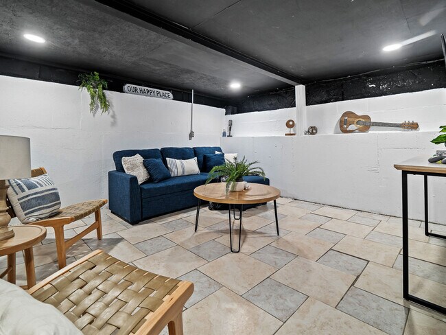 Foto del edificio - 122 Overlook Rd