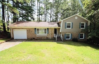 Building Photo - 211 Livermore Dr