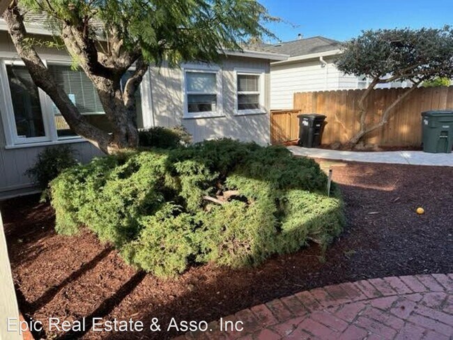 Building Photo - 4 br, 2 bath House - 22 Murray Court