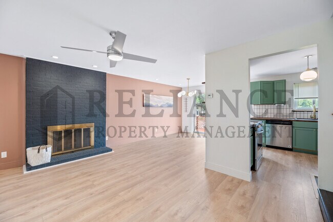 Building Photo - 6827 E Winterberry Cir