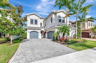 Building Photo - 16317 Cabernet Dr