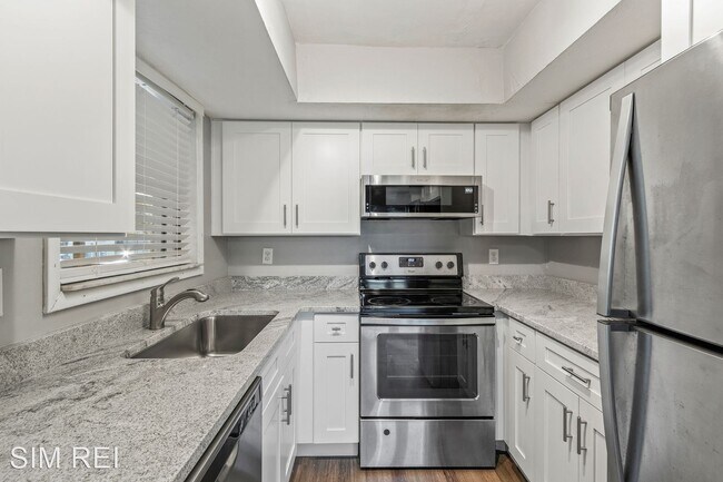 Foto del edificio - 2 br, 2 bath House - 20201 Sandalwood Drive