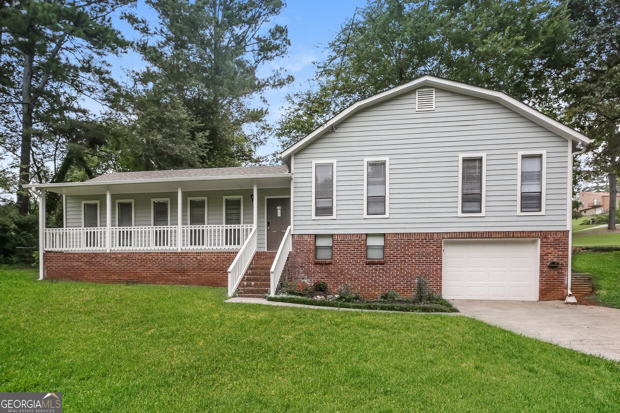 Primary Photo - 122 Trickum Hills Dr