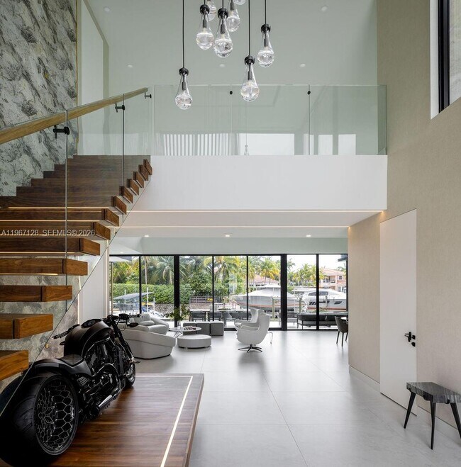 Building Photo - 1102 Washington St