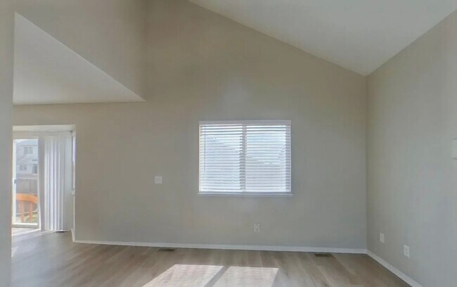 Foto del edificio - 5119 Chaise Dr