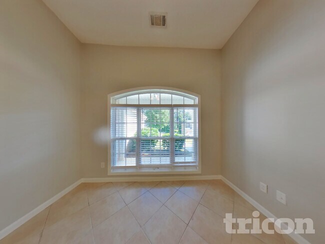 Building Photo - 3045 Pale Moon Pl