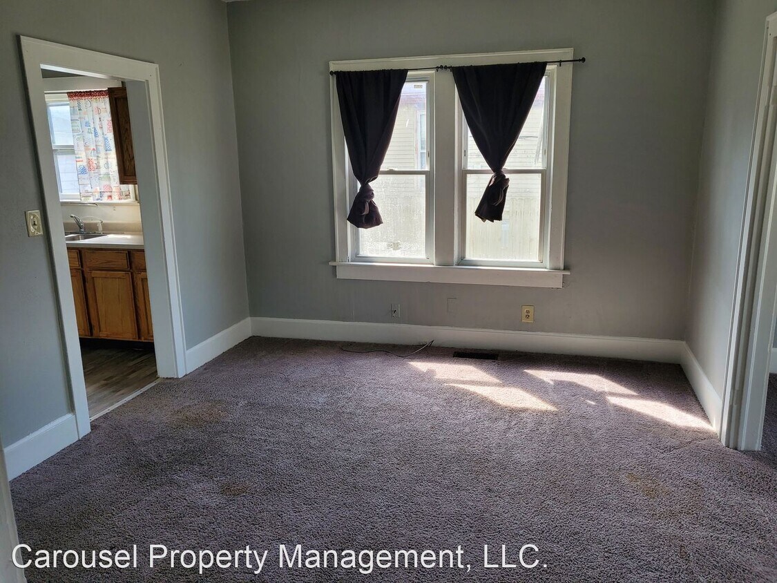 Primary Photo - 2 br, 1 bath House - 909 N 5th St
