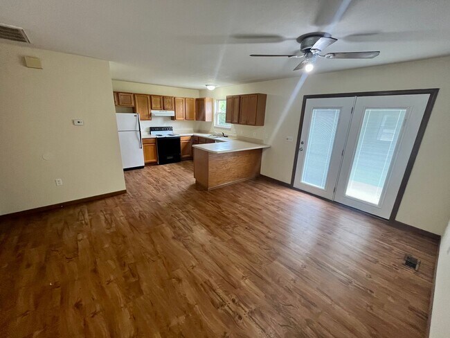 Foto del edificio - 303 Prospect Ave