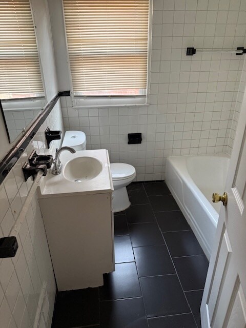 Foto del edificio - 14019 Edmore Dr