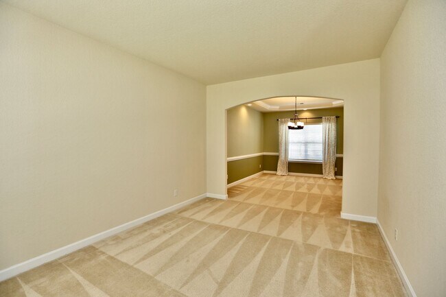 Building Photo - Fabulous 4-Bedroom Home Available 07-11-24...