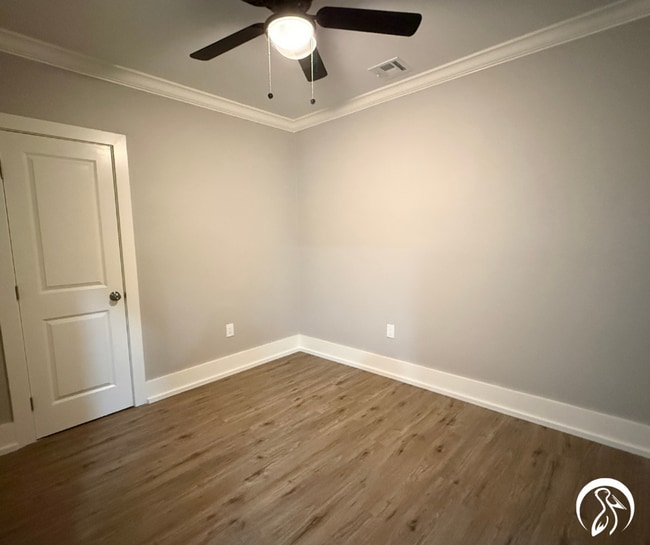 Building Photo - 207 Coleman Ave