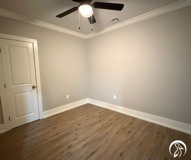 Foto del edificio - 207 Coleman Ave