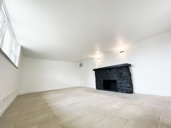 Foto del edificio - 418 Parkwood Rd