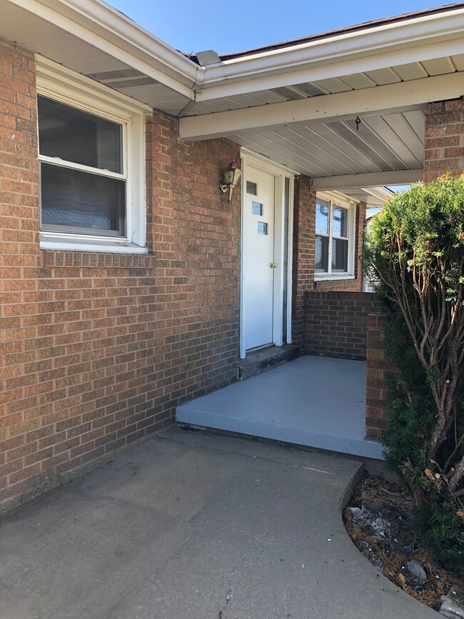 416 S 17th St, Weirton, WV 26062 House Rental in Weirton, WV