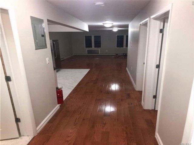Foto del edificio - 147-26 Springfield Ln