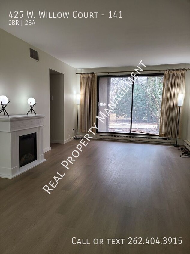 Primary Photo - Spacious 2 Bedroom Condo minutes from Lake...