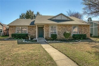 Building Photo - 1318 Springview Dr