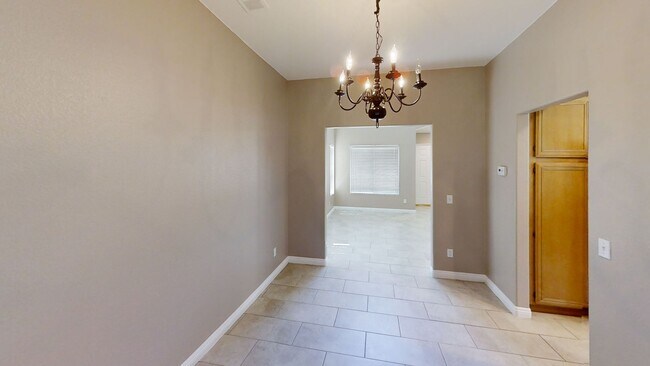 Foto del edificio - Spacious 3 Bedroom Beaumont Home For Lease