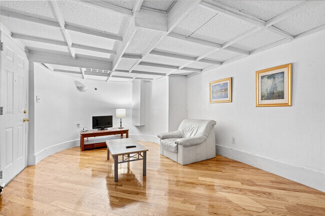 Foto del edificio - 366 Commonwealth Ave