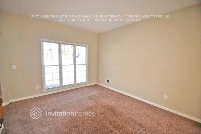 Foto del edificio - 639 Mountain Oaks Pkwy