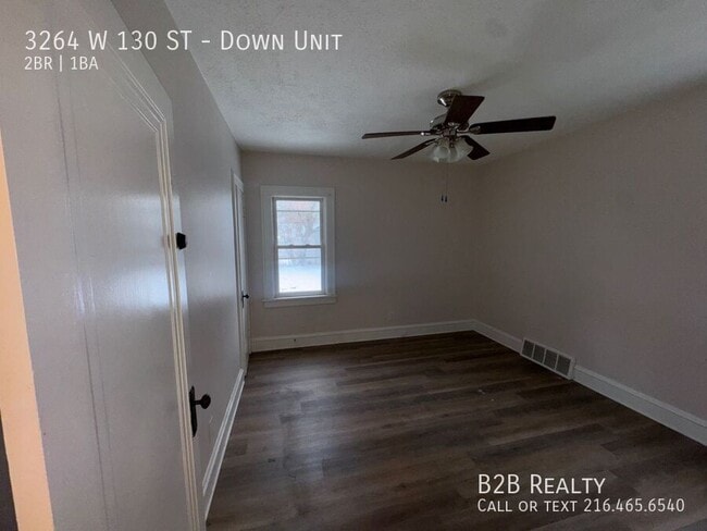 Foto del edificio - 3264 W 130th St