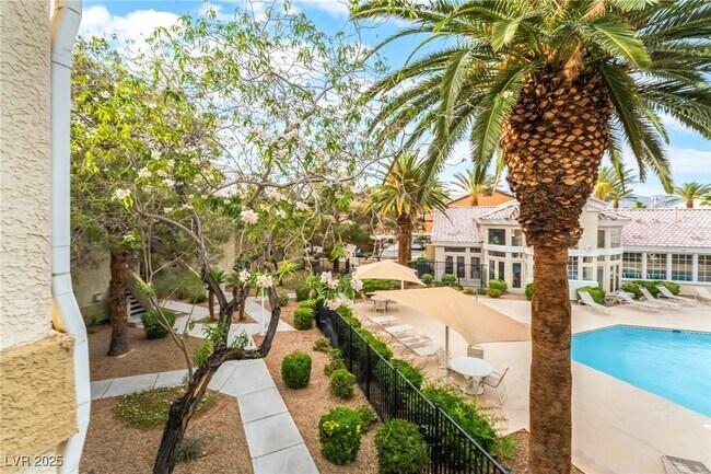Foto del edificio - 3925 Lazy Pine St