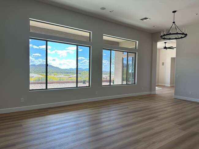 Foto del edificio - 42107 N Mountain Cove Dr