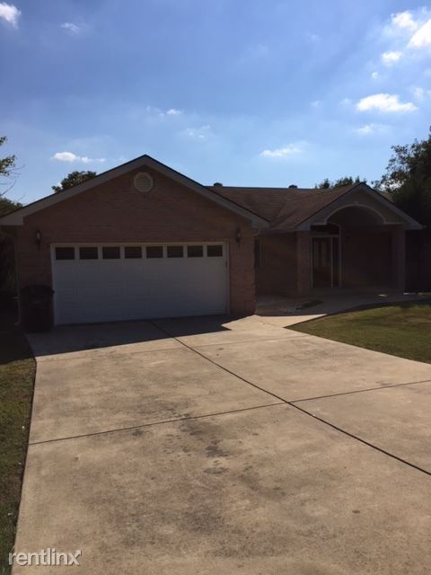 Building Photo - 213 Ranchester Ter