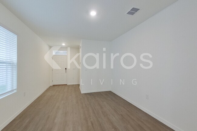 Foto del edificio - 32130 Katelin Cir