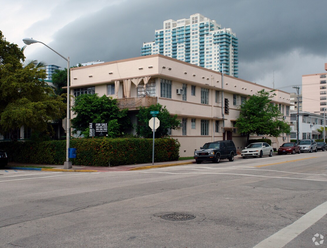 Foto principal - 760 Lenox Ave