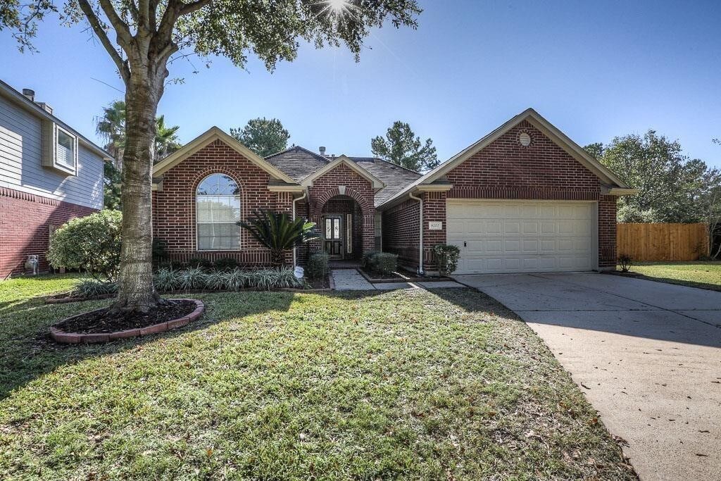 8202 Fairgrove Park Ct, Houston, TX 77095 House Rental in Houston, TX